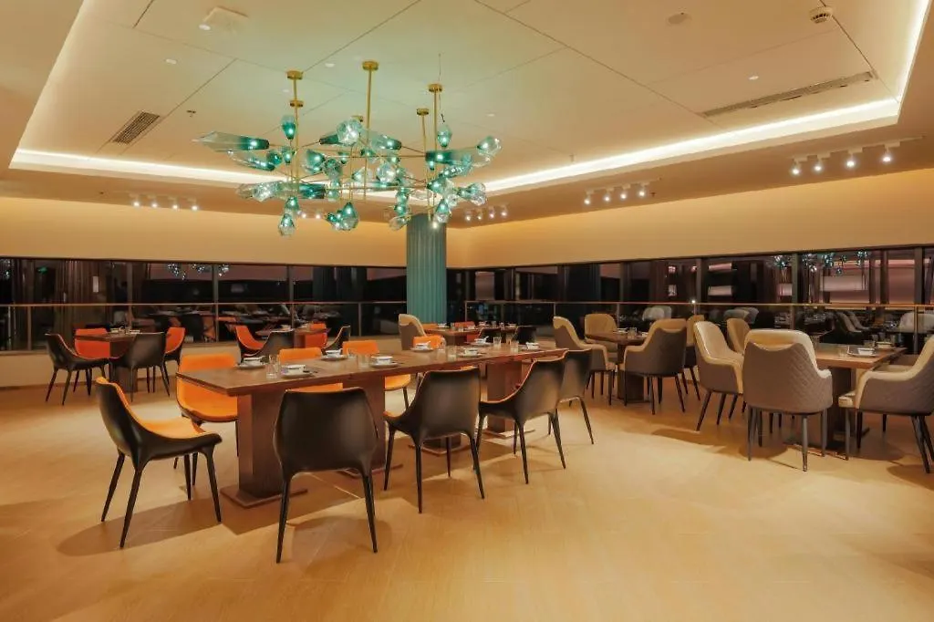 Shanghai Sunshine Hotel
