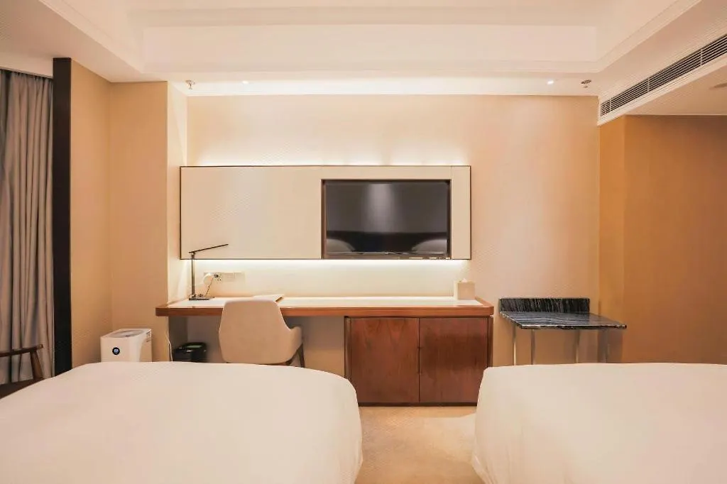 Shanghai Sunshine Hotel