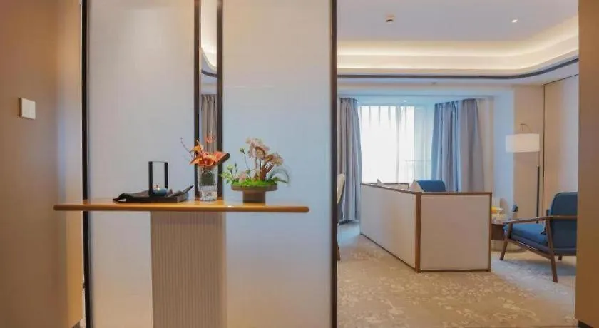 Shanghai Sunshine Hotel